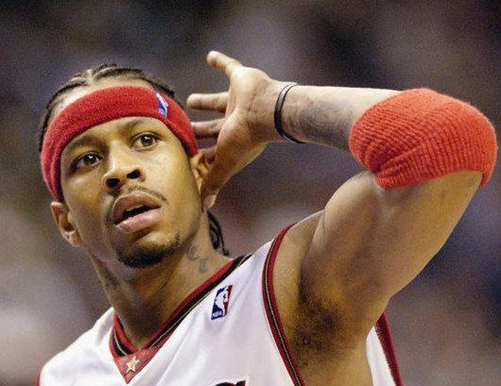 足协杯决赛火爆，观众超3.5万，票房破700万（足协杯决赛热度飙升：3.5万观众到场，票房突破700万）