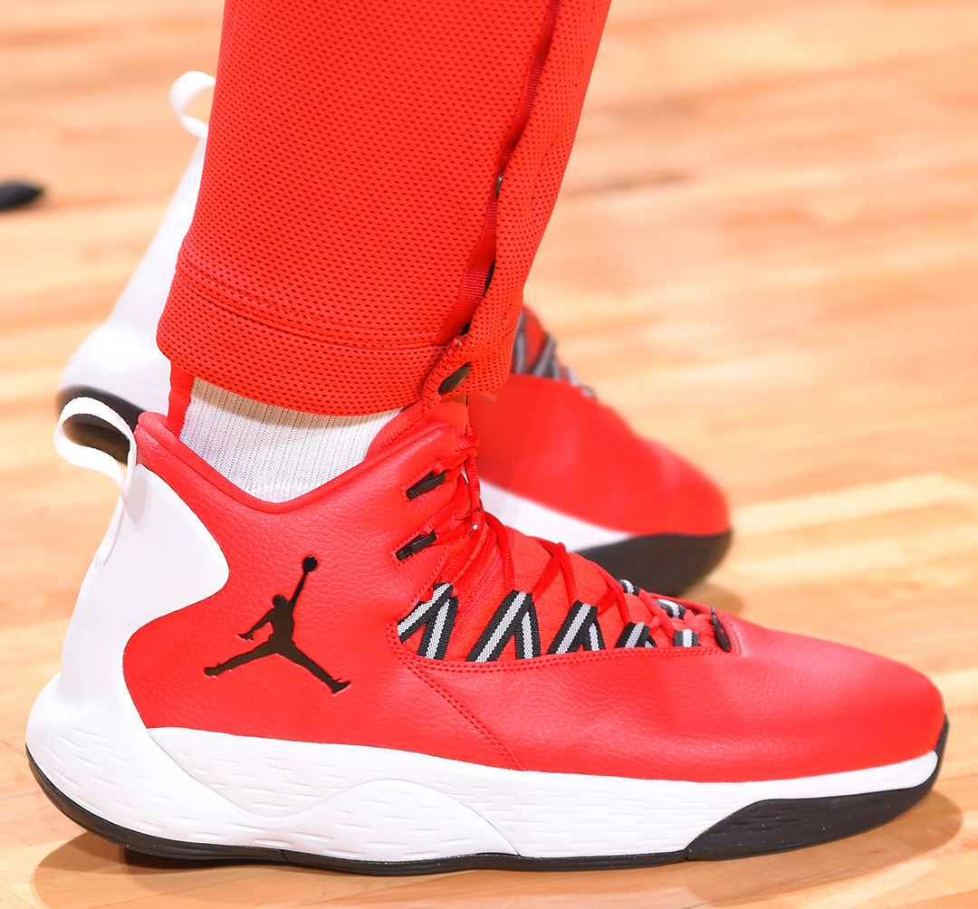 伊拉克队主帅：首要目标是世界杯附加赛资格，需提升进攻效率（伊拉克主帅：争夺世界杯附加赛资格为首要任务，亟需提升进攻效率）